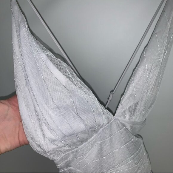 Lucy in The Sky Dress Size XS Silver Tulle Marguerite Plunge A-Line‎ Mini NWOT - Picture 6 of 14